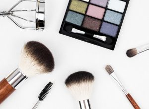 Kosmetyki do makijażu oczu – jakie wybierać?